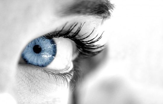 冬季护眼需注意四大症状