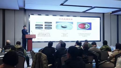 郑州举办公益军队院校报考招生交流会